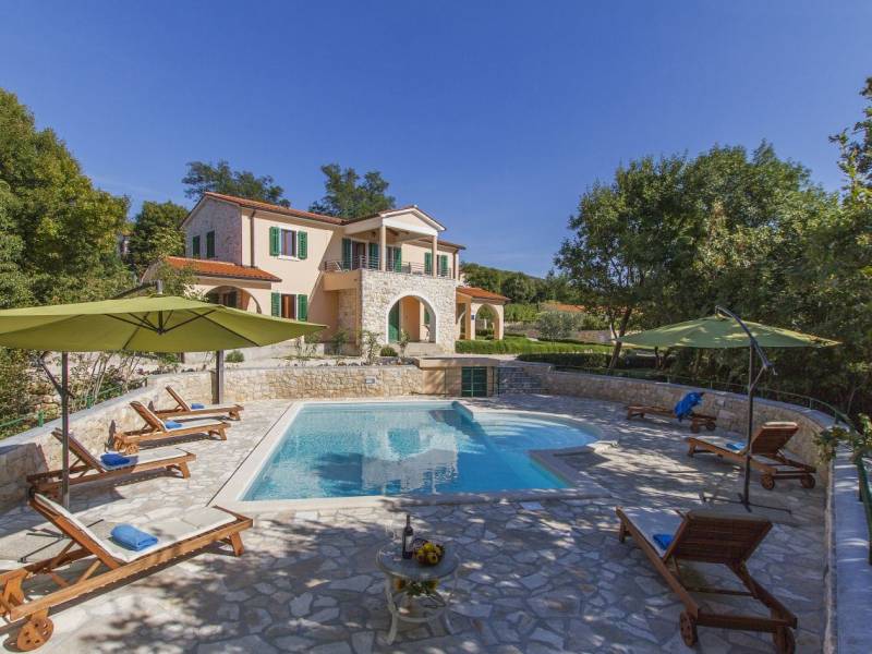 Ferienhaus Maggie mit Pool in Vlakovo 12 Personen 315€ Pro Nacht