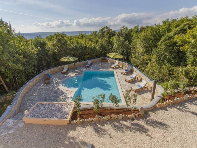 Ferienhaus Maggie mit Pool in Vlakovo 12 Personen 315€ Pro Nacht