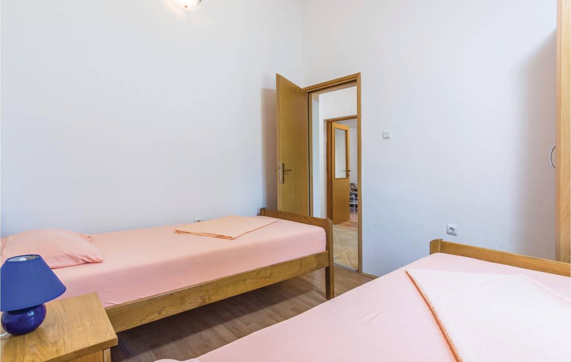 Wunderschönes Ferienhaus mit Terrasse, privatem Pool und Grill | Hunde erlaubt
