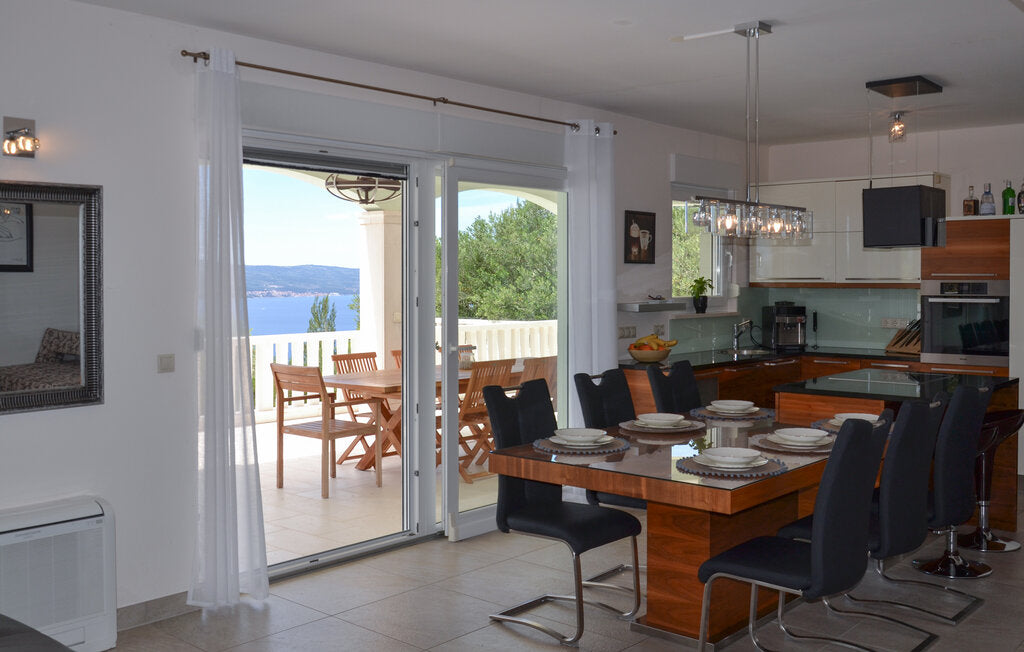 Villa am Meer Ferienhaus - Omis-Celina , Kroatien 7 Gäste Pro Nacht 295€