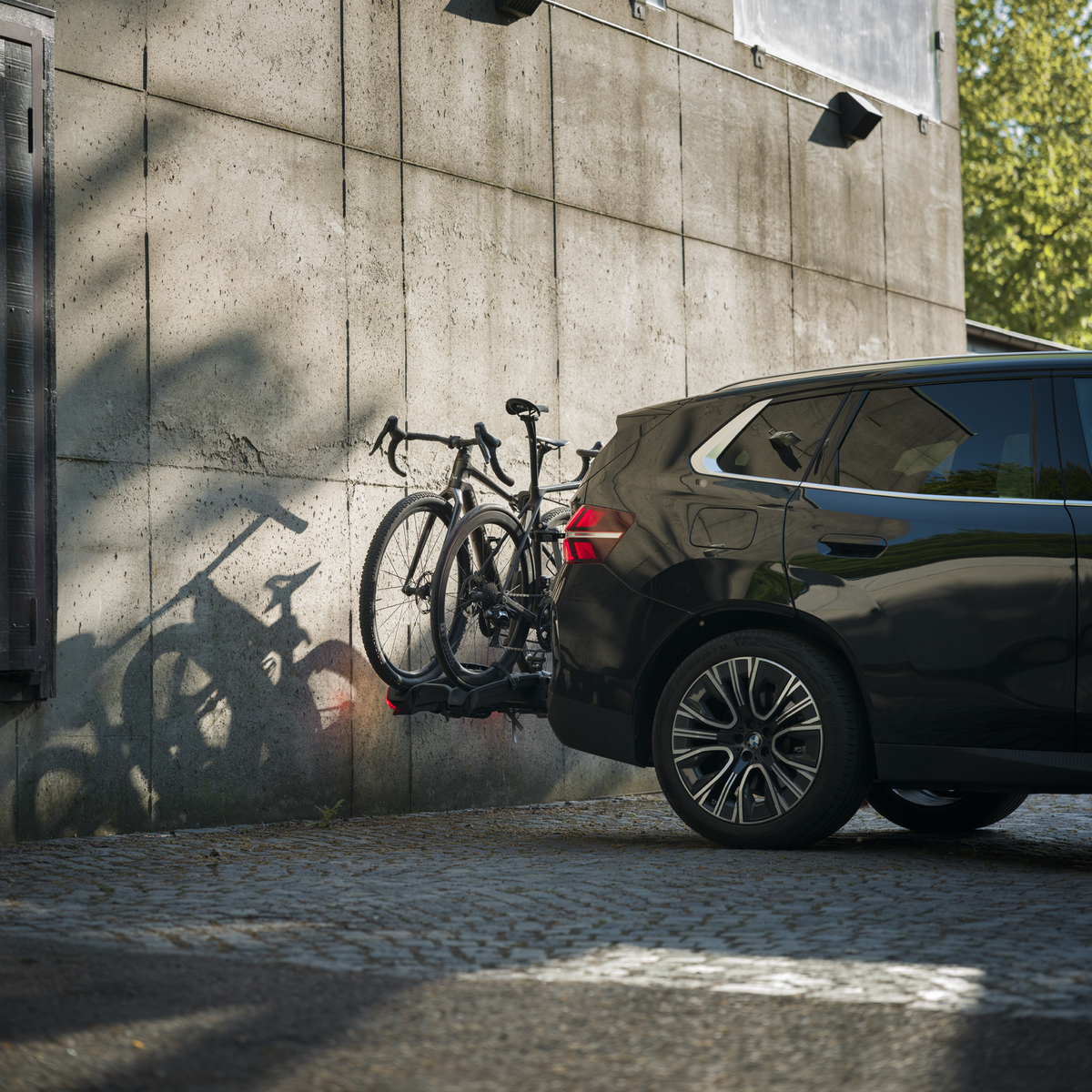Thule Epos ParkSecure Premium klappbarer mit Parksensoren zwei Fahrräder