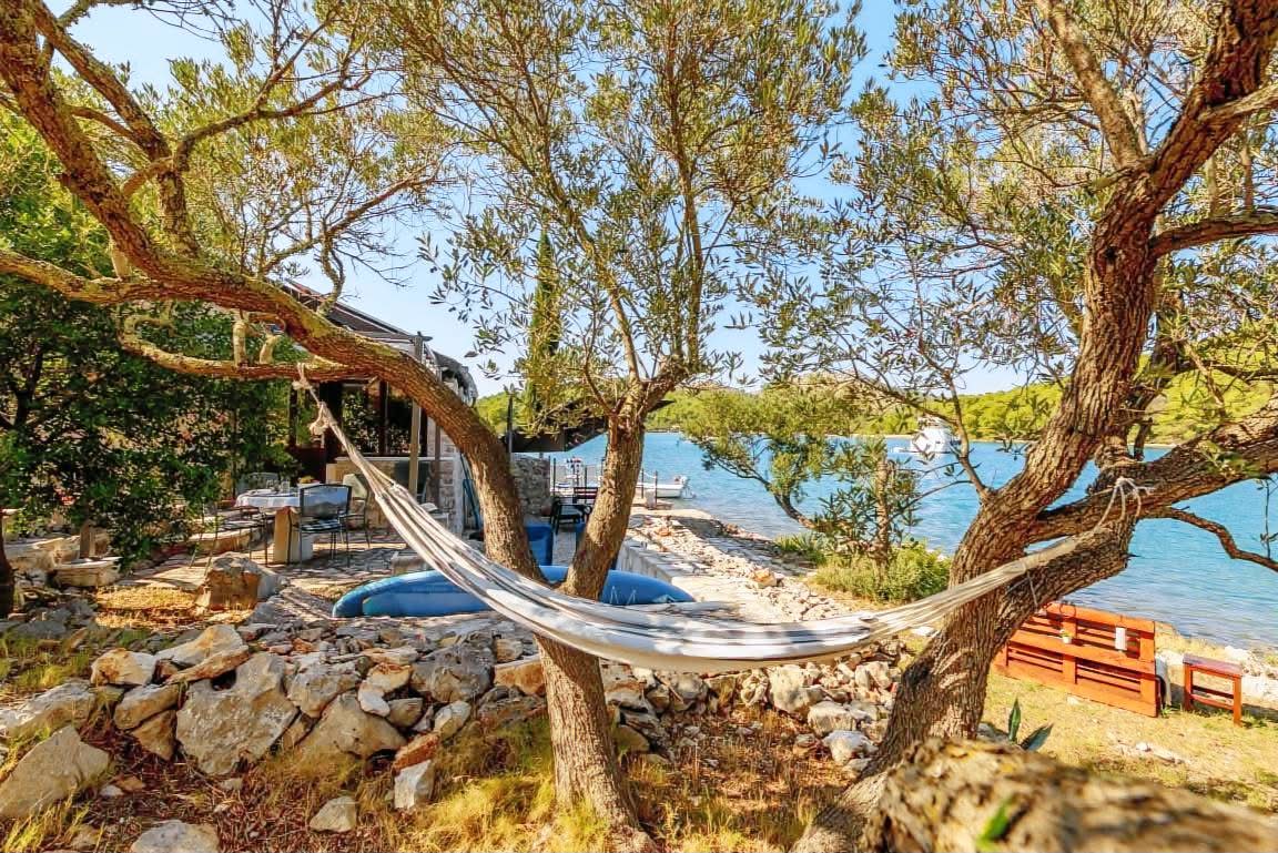 villa in prizna mit 2 Schlafzimmer Kapazität für 4 personen Kroatien