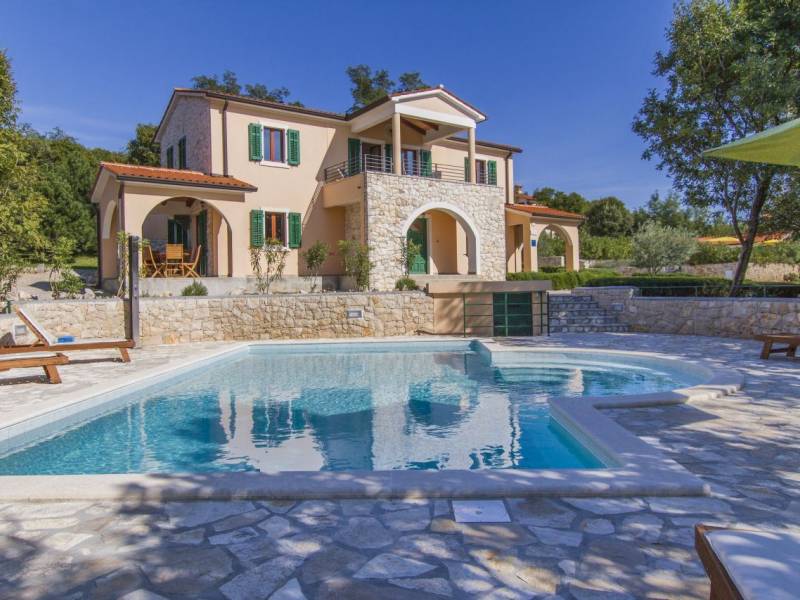 Ferienhaus Maggie mit Pool in Vlakovo 12 Personen 315€ Pro Nacht