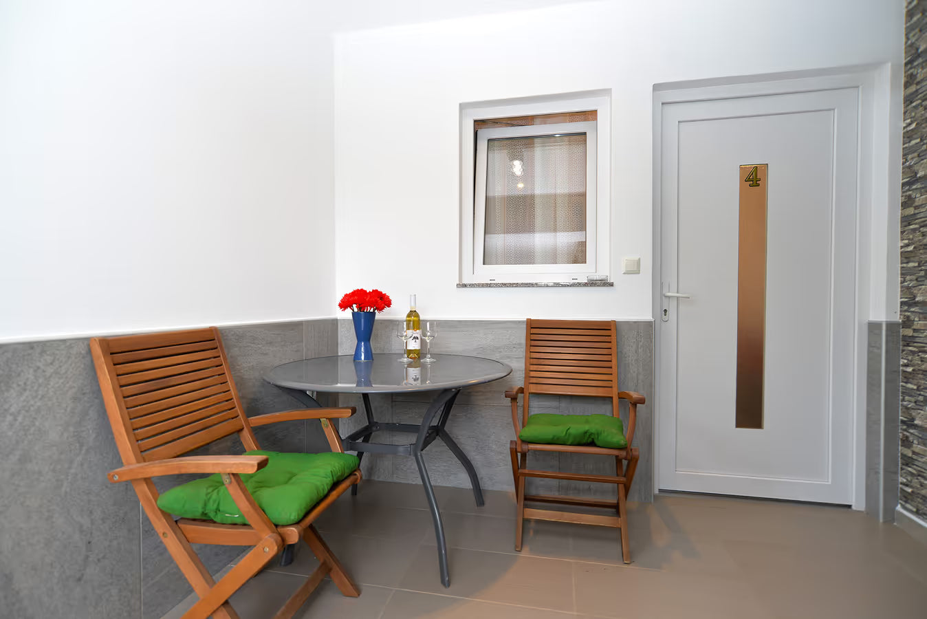 Ferienwohnung für 2 Personen mit Pool