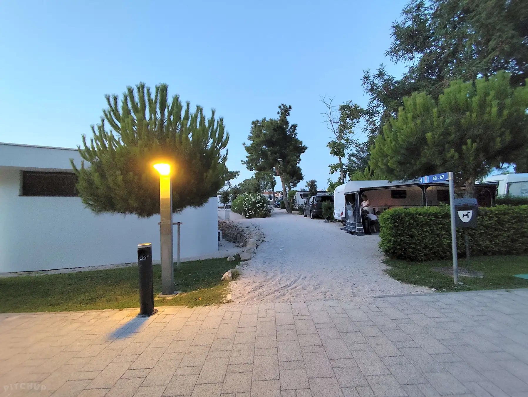 Zadar Premium Stellplätze  Camping & Wohnmobilvermietung