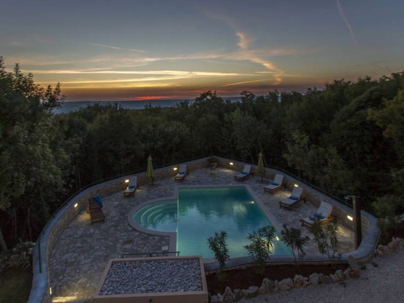 Ferienhaus Maggie mit Pool in Vlakovo 12 Personen 315€ Pro Nacht