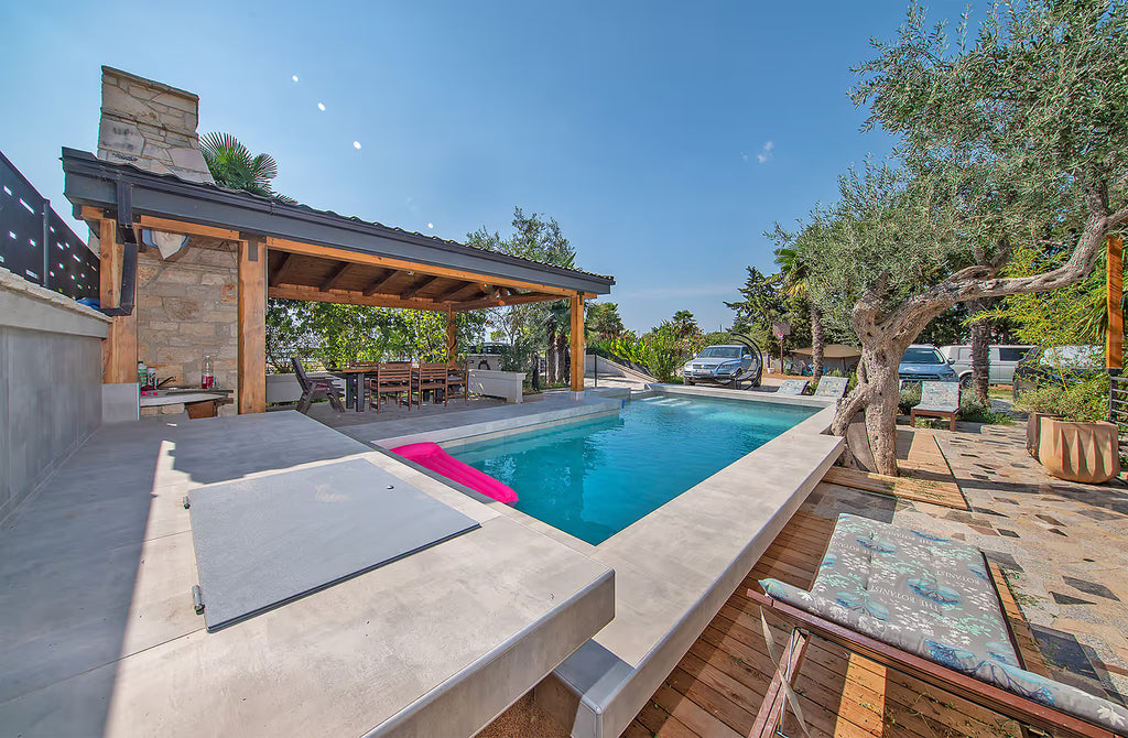 Ferienwohnung für 2 Personen mit Pool