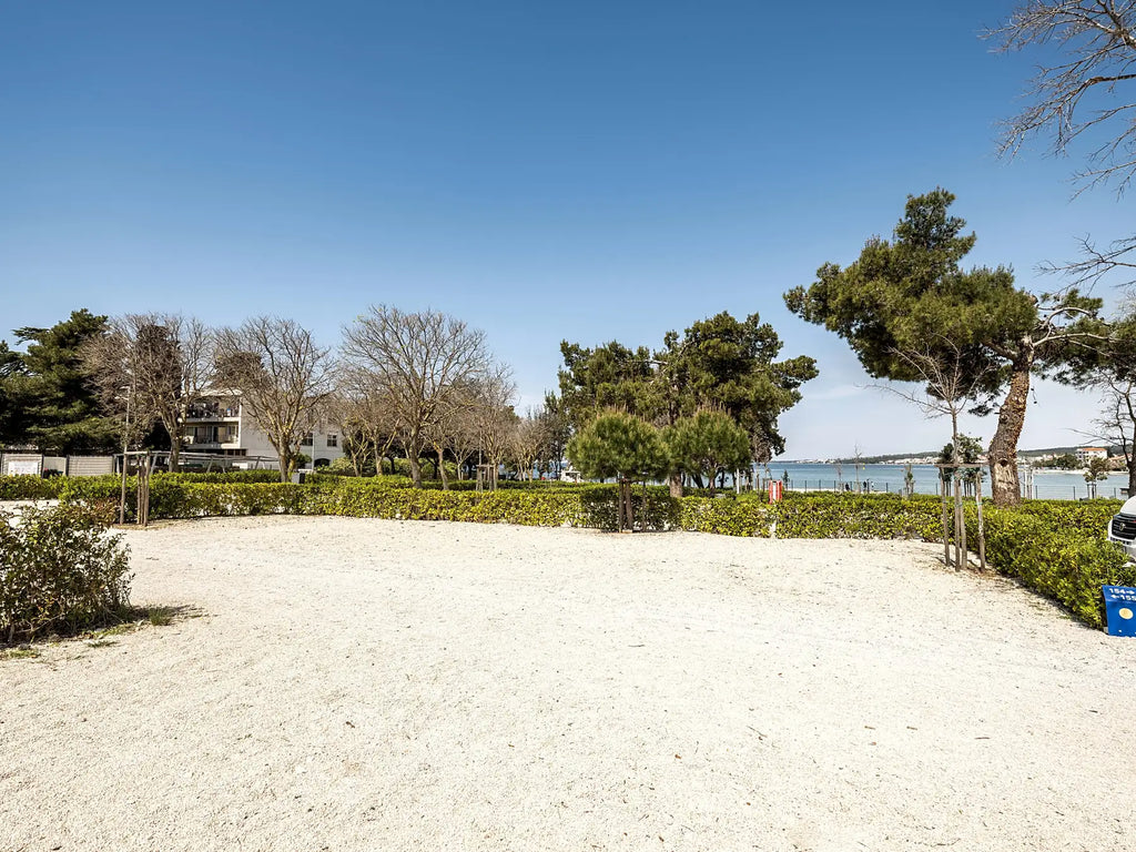 Zadar Premium Stellplätze  Camping & Wohnmobilvermietung